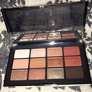 NARS wanted eyeshadow palette NEW!!